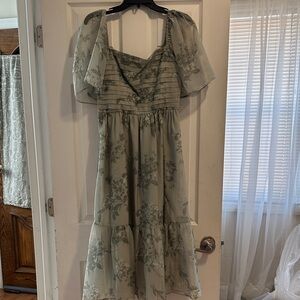 Abercrombie & Fitch Sage Floral Midi Dress